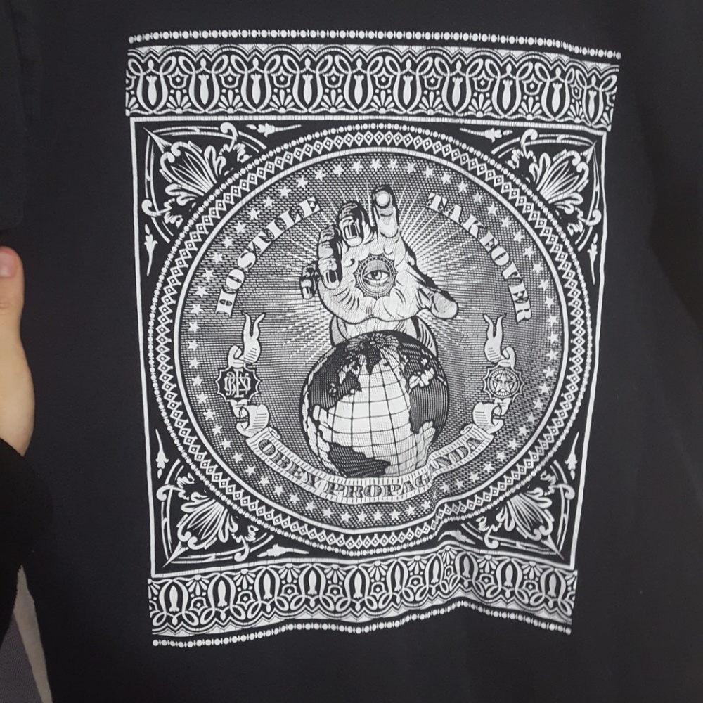 *SOLD*OBEY T Shirt - Picture 1 of 4